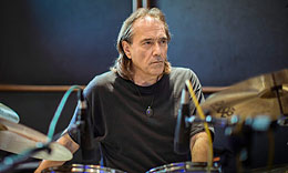 Vinnie Colaiuta