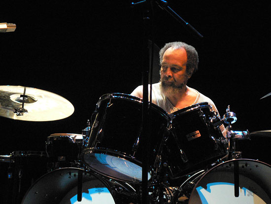 Milford Graves Drummerworld