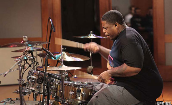 Aaron Spears - Drummerworld