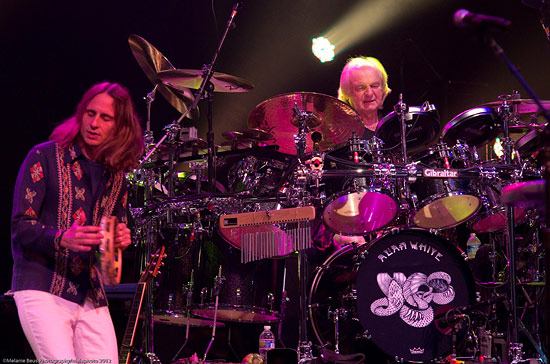 Alan White - Drummerworld