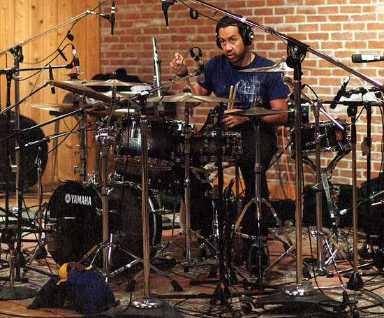 Antonio Sanchez Drummerworld