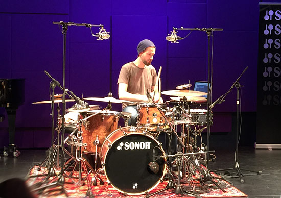 Benny Greb  - Drummerworld