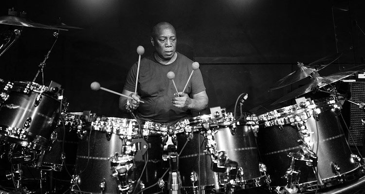 Billy Cobham Drummerworld