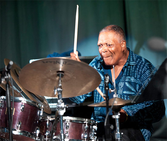 Billy Hart Drummerworld