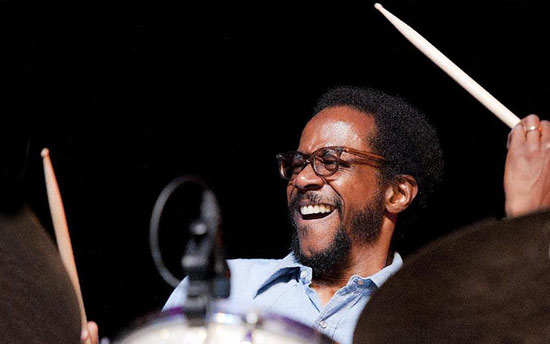 Brian Blade - Drummerworld