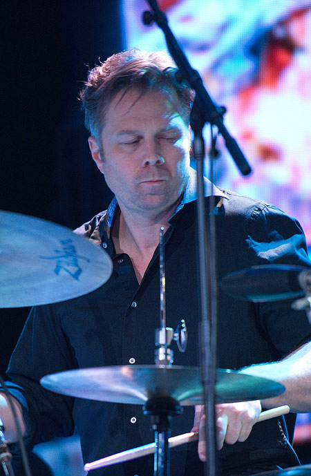 Cliff Almond Drummerworld