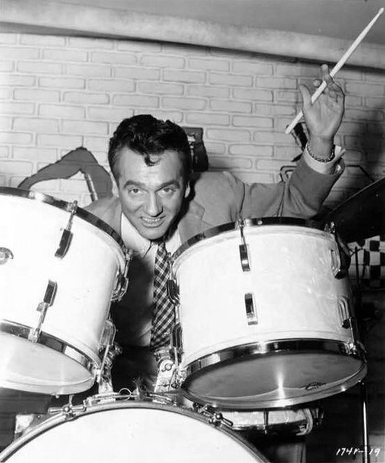 Gene Krupa Drummerworld