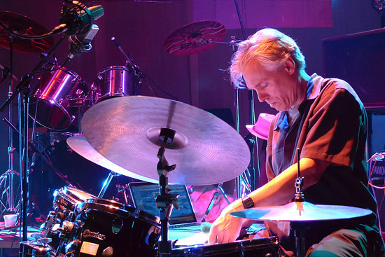 Gerry Hemingway Drummerworld