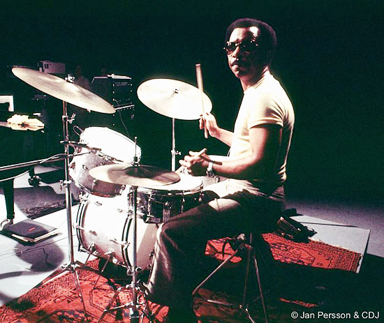 Grady Tate Drummerworld