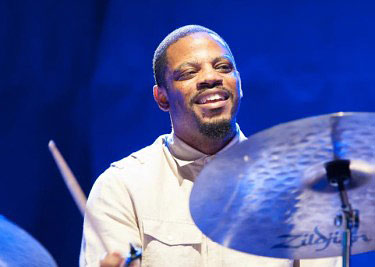 Karriem Riggins Drummerworld