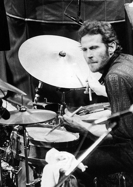 Levon Helm Drummerworld