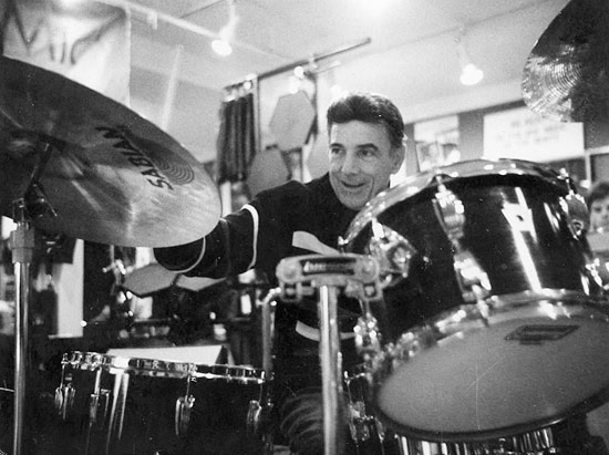 Louie Bellson Drummerworld