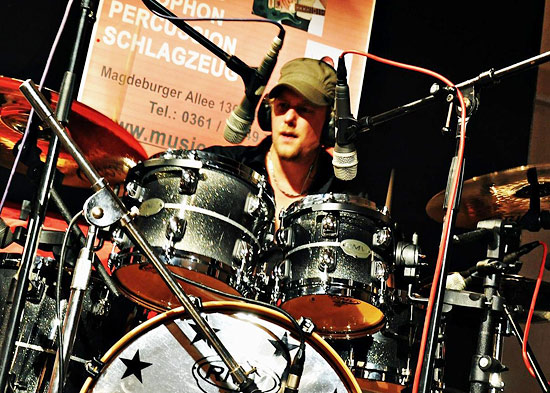 Marcel Bach Drummerworld