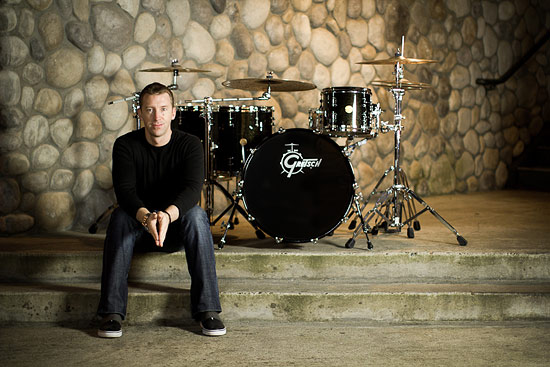 Mike Johnston Drummerworld