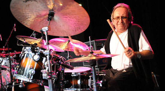 Mitch Mitchell Drummerworld