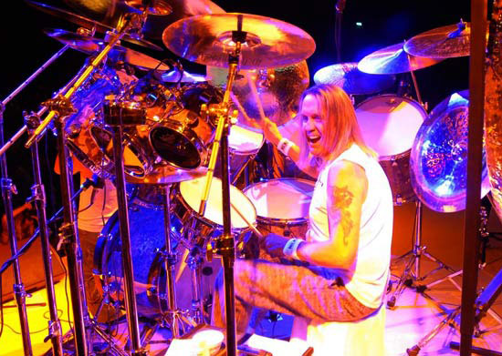 Nicko McBrain Drummerworld