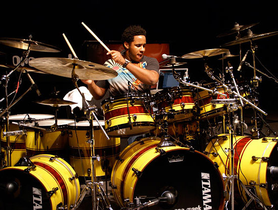 Ronald Bruner Drummerworld