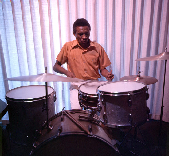 Sam Woodyard Drummerworld