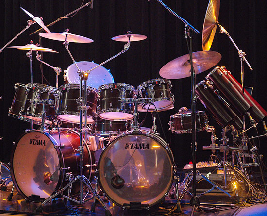 Simon Phillips Drummerworld