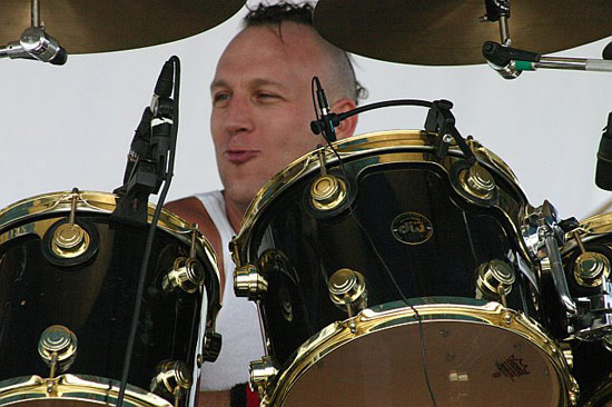 Stephen Perkins Drummerworld