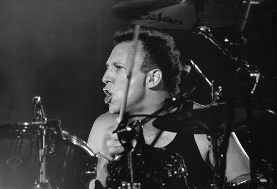 Stephen Perkins Drummerworld