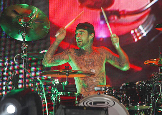 Travis Barker Drummerworld