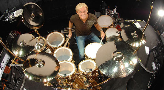 Tris Imboden - Drummerworld