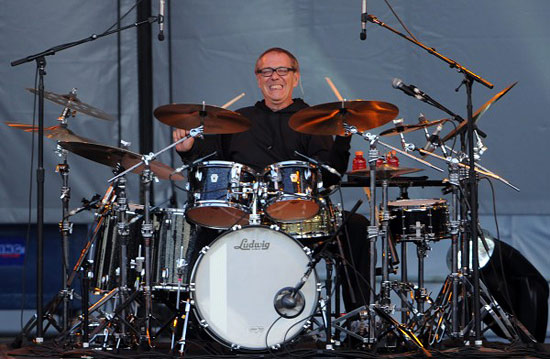 Vinnie Colaiuta Drummerworld