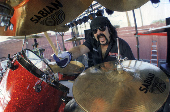 Vinnie Paul - Drummerworld