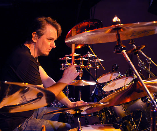 Gavin Harrison Drummerworld