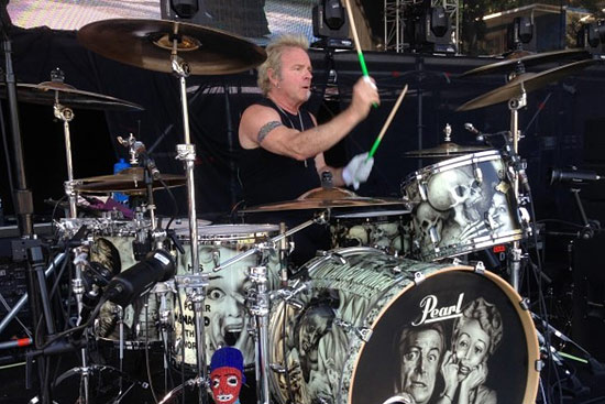 Joey Kramer Drummerworld