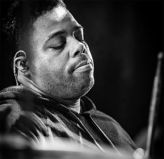 Aaron Spears - Drummerworld