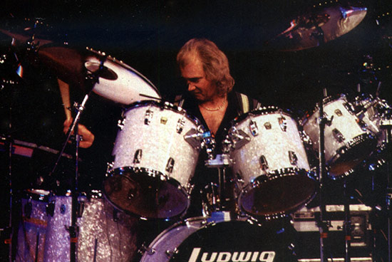 Alan White - Drummerworld