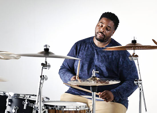 Aaron Spears - Drummerworld