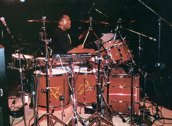 Billy Cobham Drummerworld