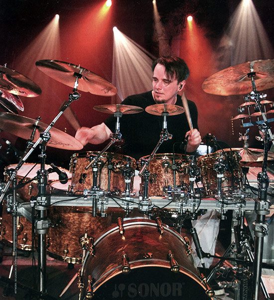 Gavin Harrison Drummerworld