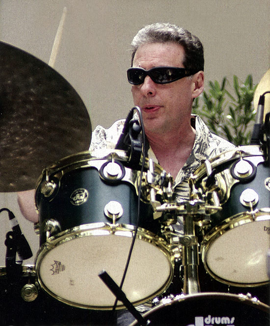 Mike Clark - Drummerworld