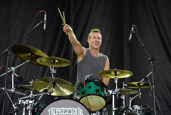 Stephen Perkins Drummerworld