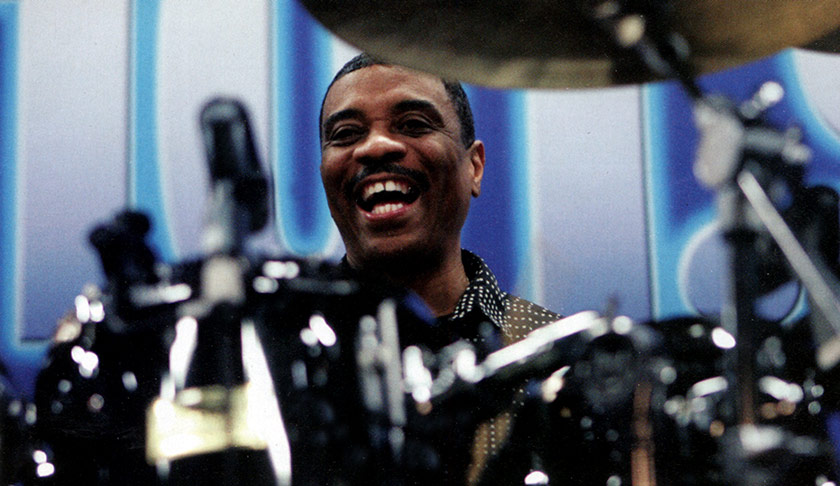 Ricky Lawson - Drummerworld