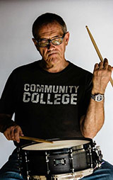 Vinnie Colaiuta Drummerworld