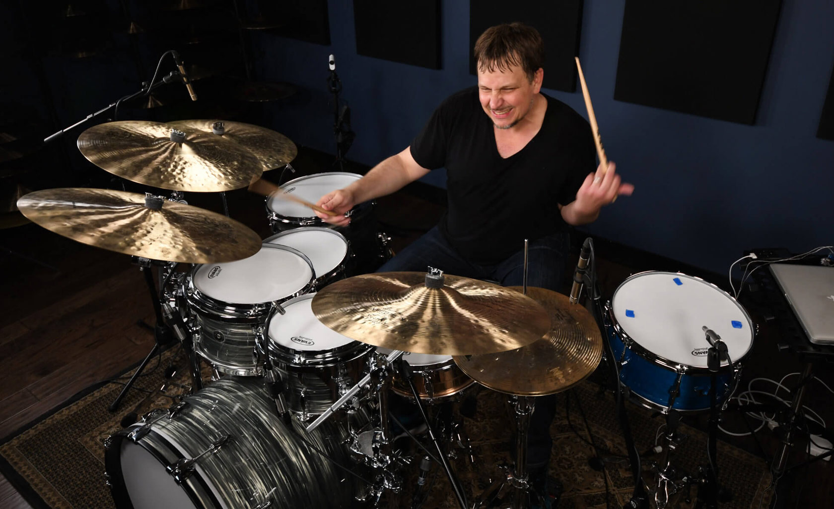 Keith Carlock Drummerworld