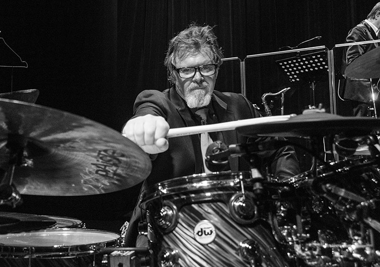 Pat Mastelotto Drummerworld