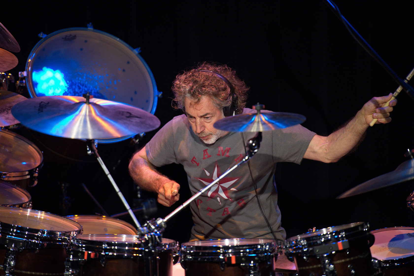 Simon Phillips Drummerworld