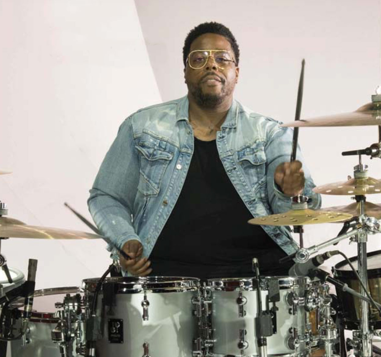 Aaron Spears - Drummerworld