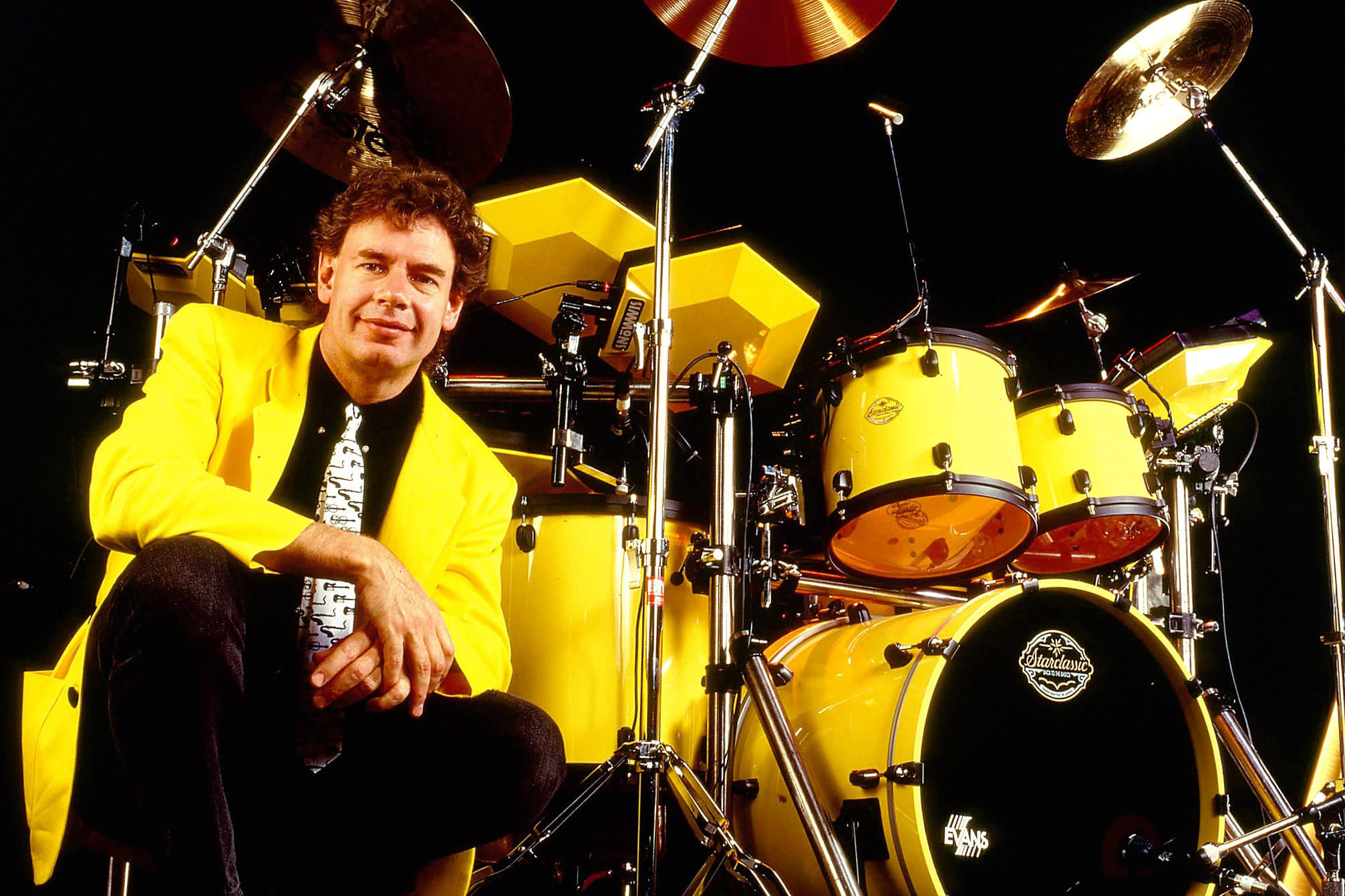 Bill Bruford Drummerworld