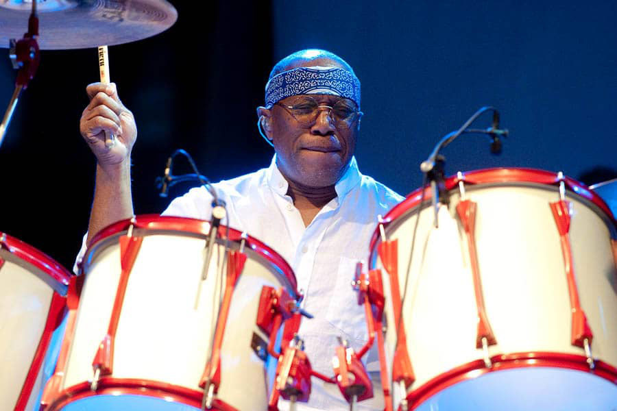 Billy Cobham Drummerworld