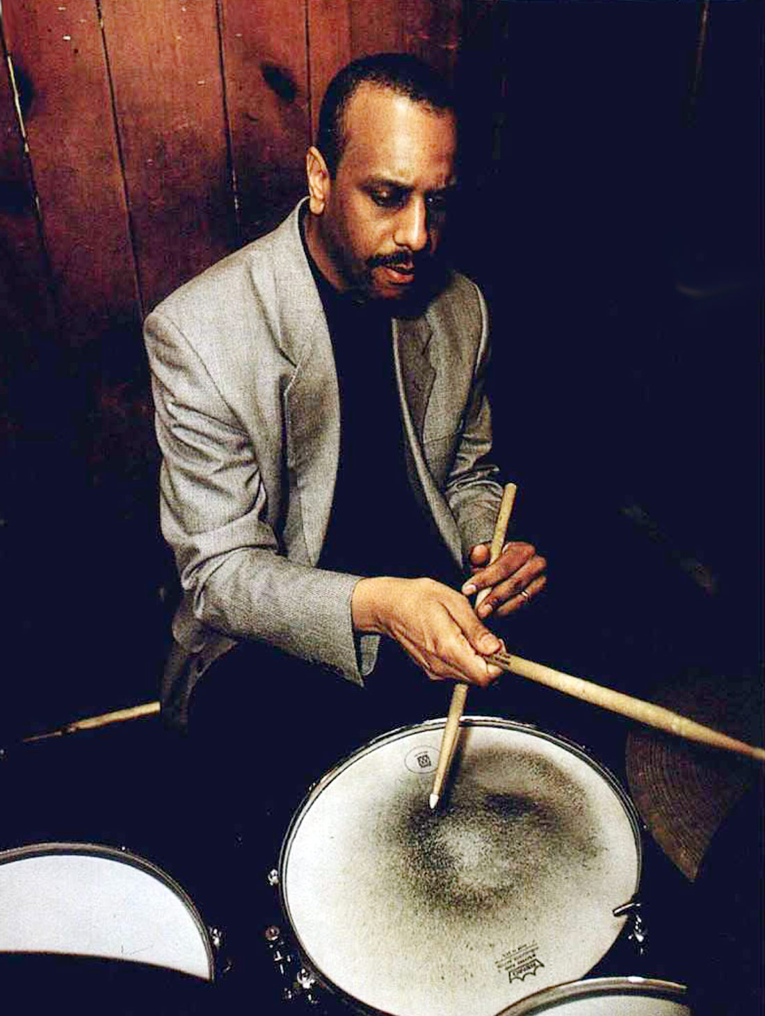 Billy Drummond Drummerworld