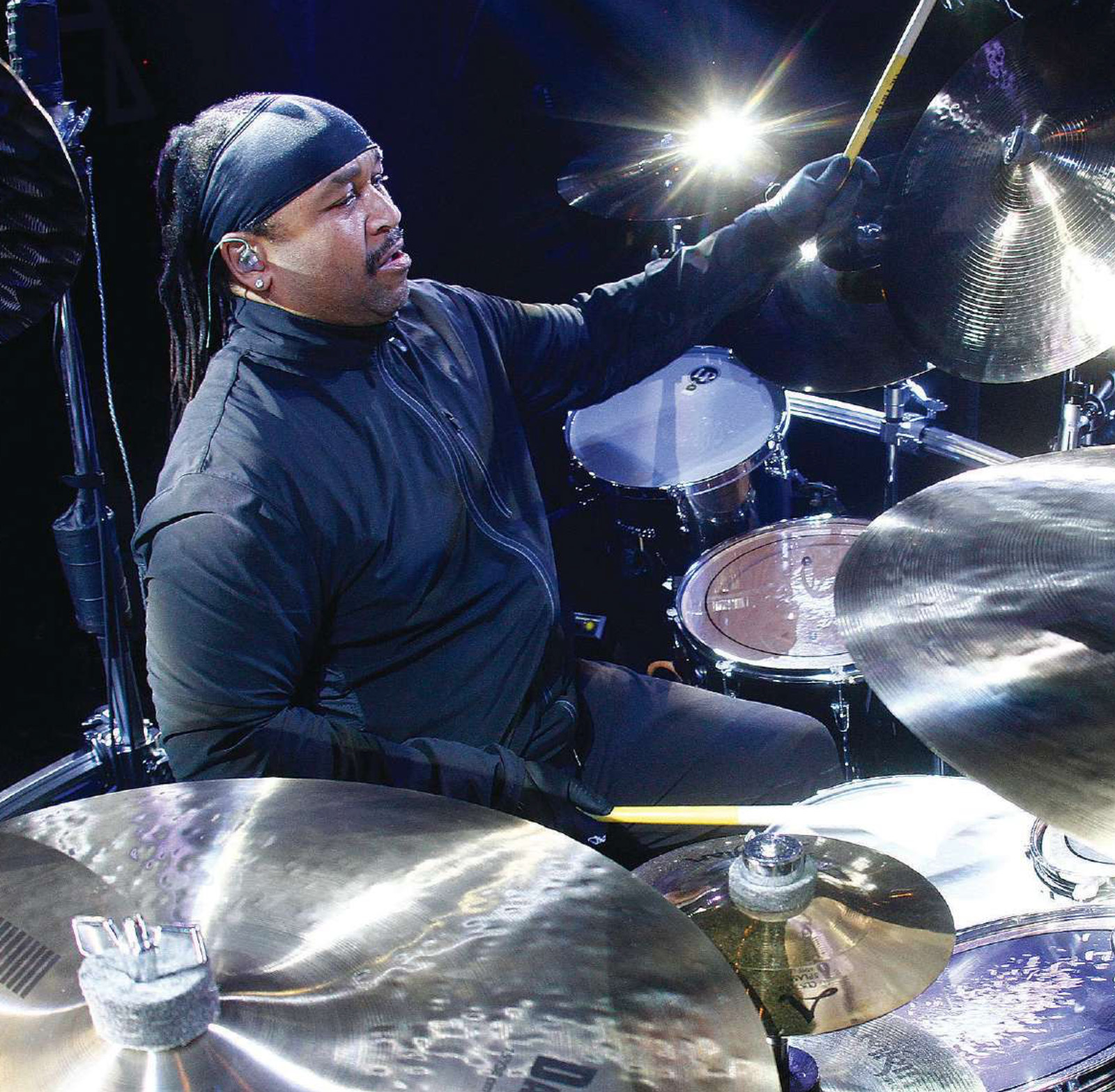 Carter Beauford Drummerworld