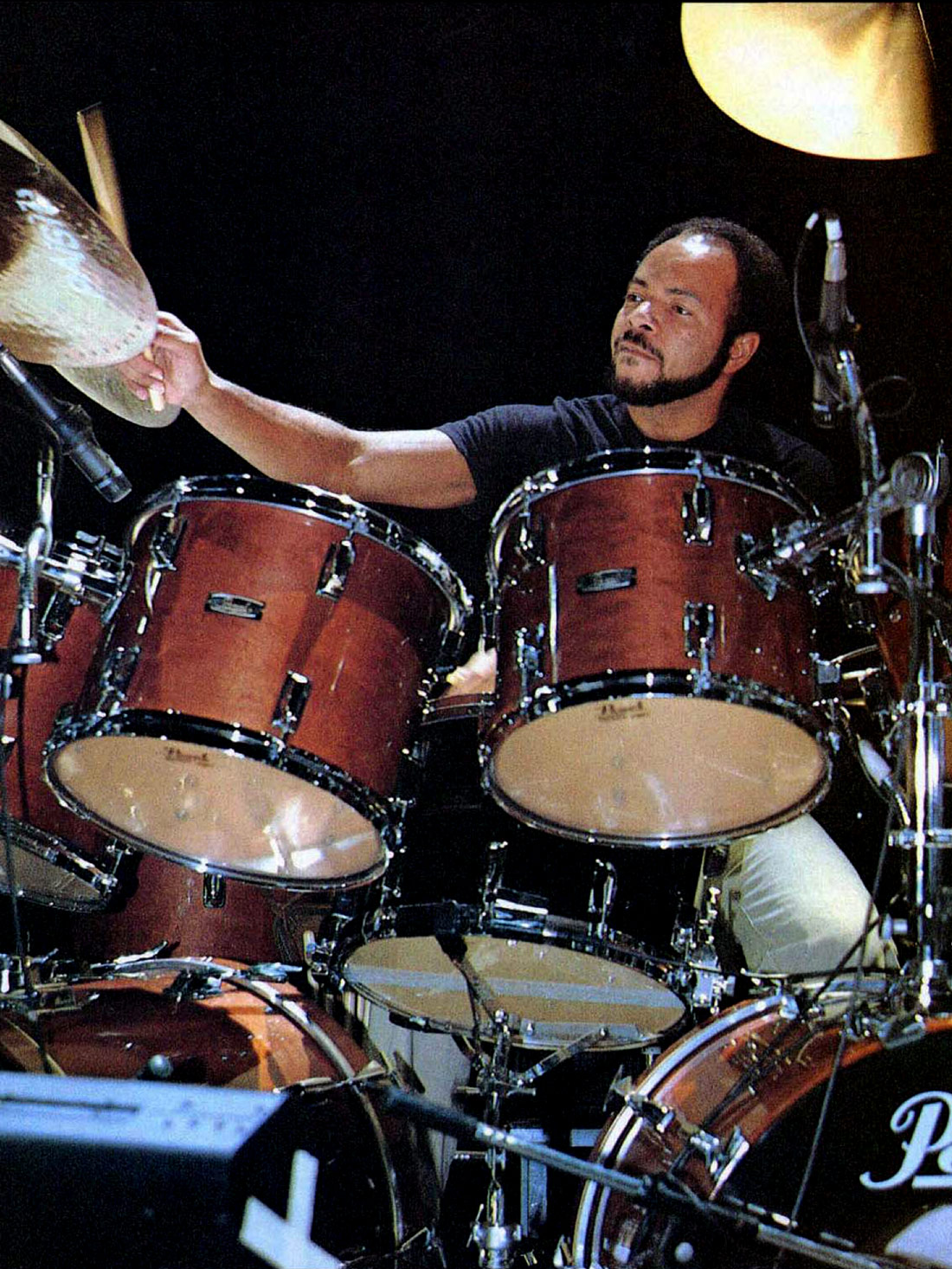 Chester Thompson Drummerworld