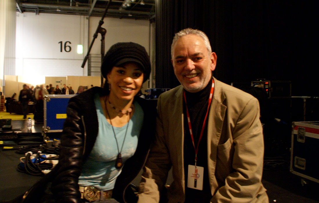 Cindy Blackman Santana Bernhard Castiglioni Drummerworld